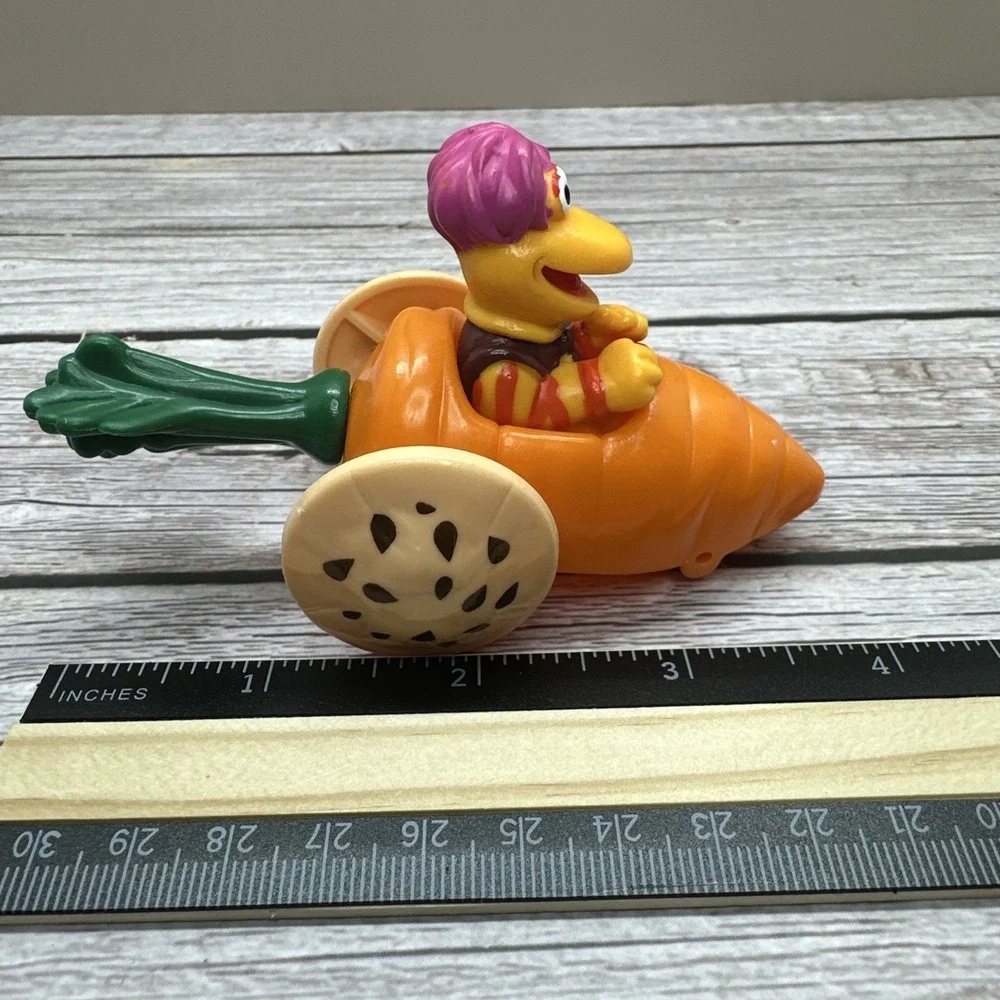 Vintage Fraggle Rock 1987 Gobo‎ Driving Carrot Car from McDonald's HAPPY MEAL